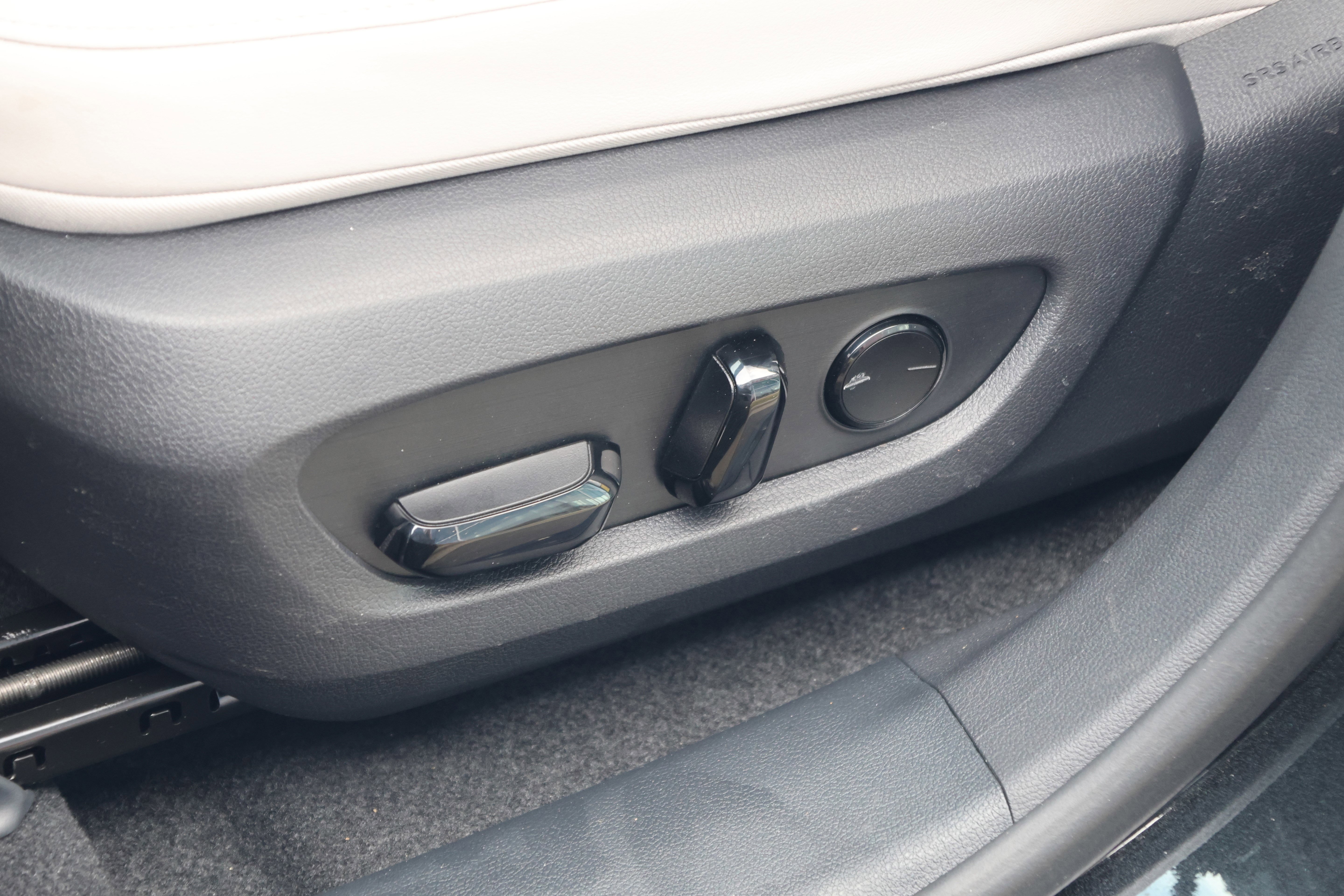 Certified 2026 Lexus RX 350h w/ Convenience Package image 33