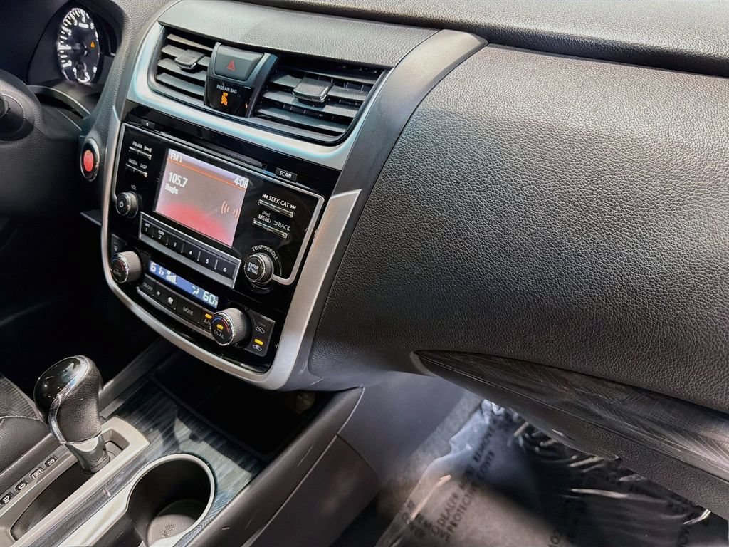 Used 2018 Nissan Altima 2.5 SL FWD image 26