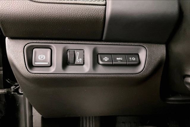 Used 2023 GMC Acadia Denali AWD/4WD image 39