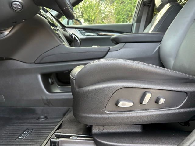 Certified 2024 Cadillac XT6 Premium Luxury w/ LPO, Floor Liner Package image 19