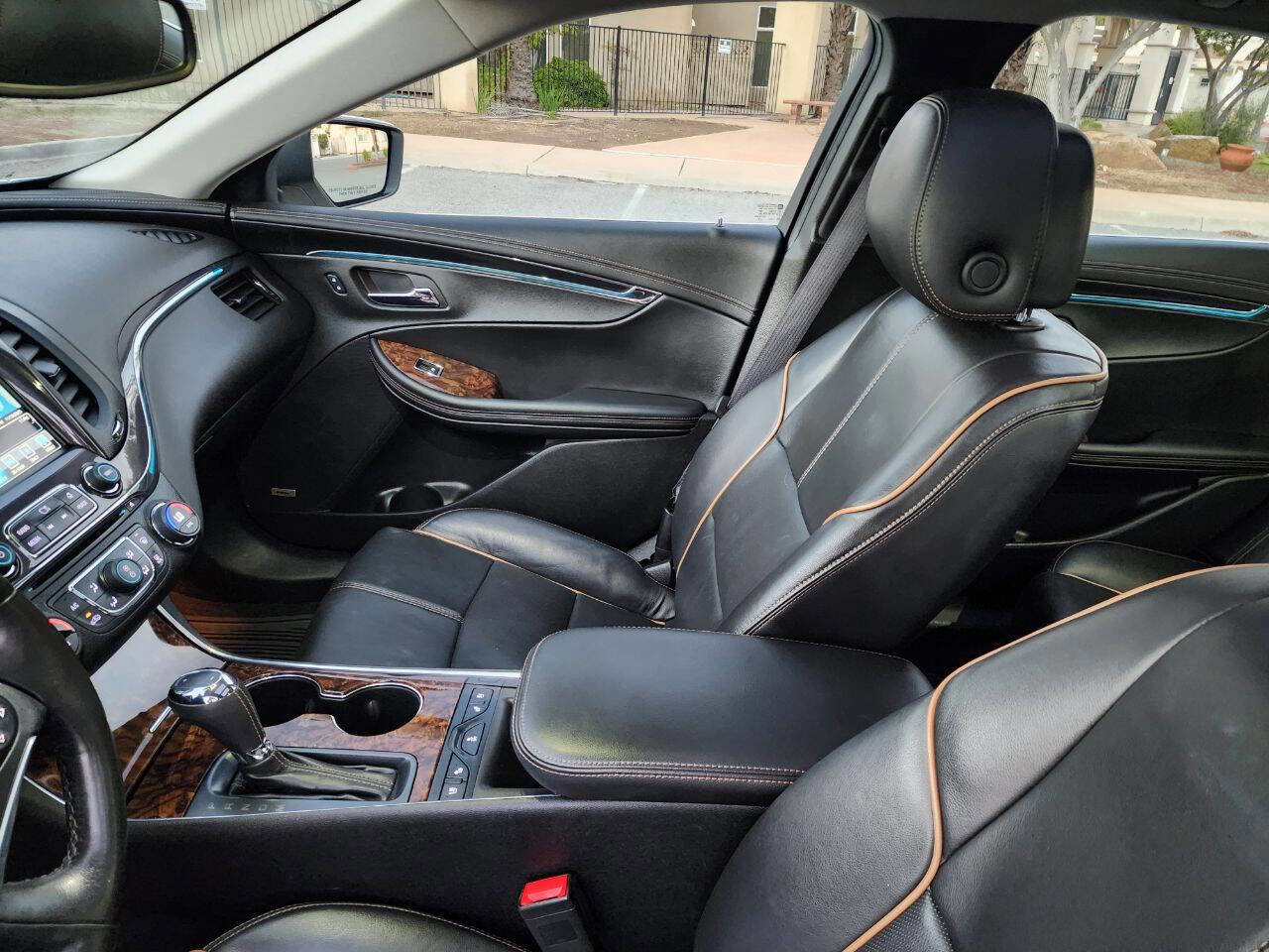 Used 2014 Chevrolet Impala LTZ image 24