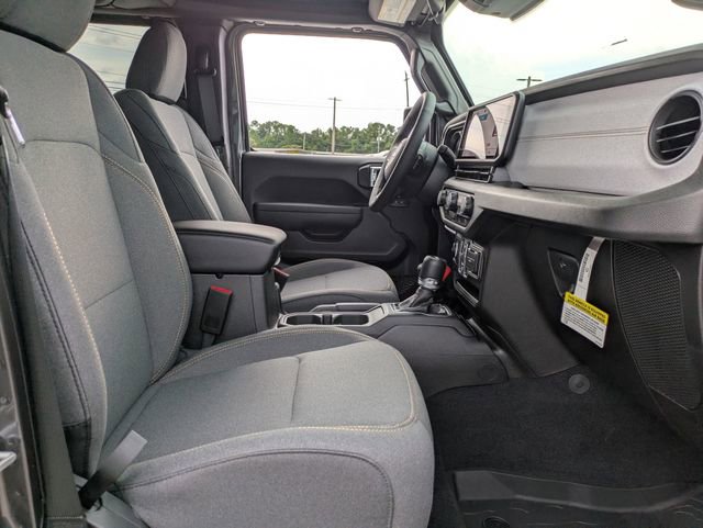 New 2025 Jeep Wrangler Sport S image 32