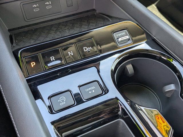 Used 2025 Nissan Murano SV FWD image 27