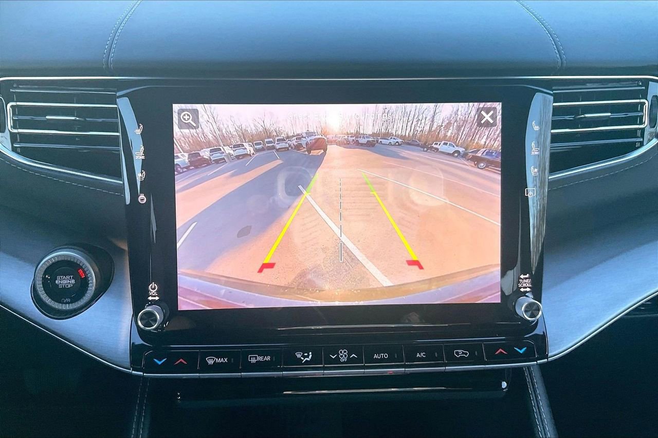 New 2026 Jeep Grand Wagoneer Limited AWD/4WD image 15