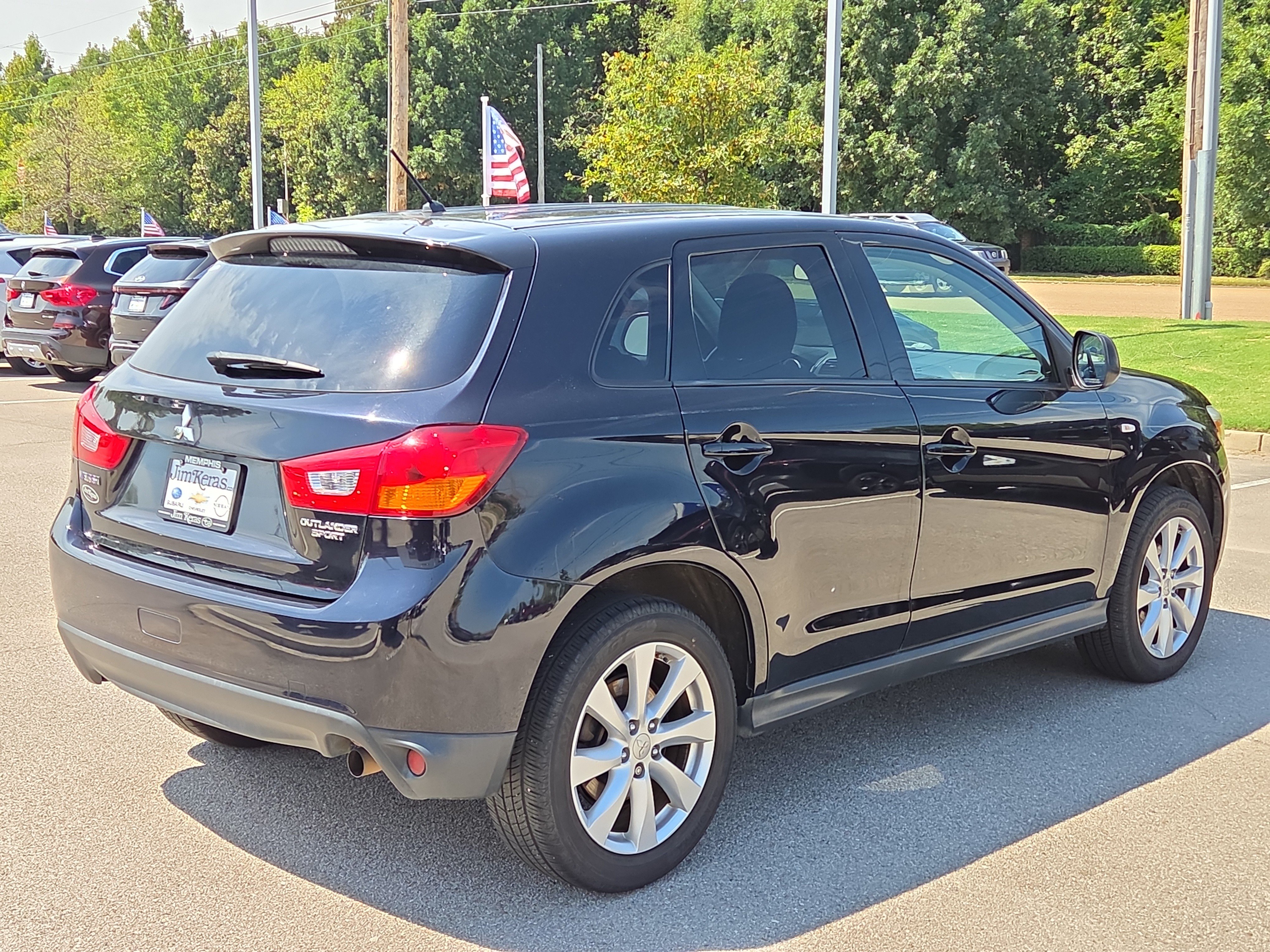 Used 2014 Mitsubishi Outlander Sport ES FWD image 3