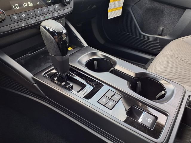 New 2026 Subaru Outback Limited AWD/4WD image 18