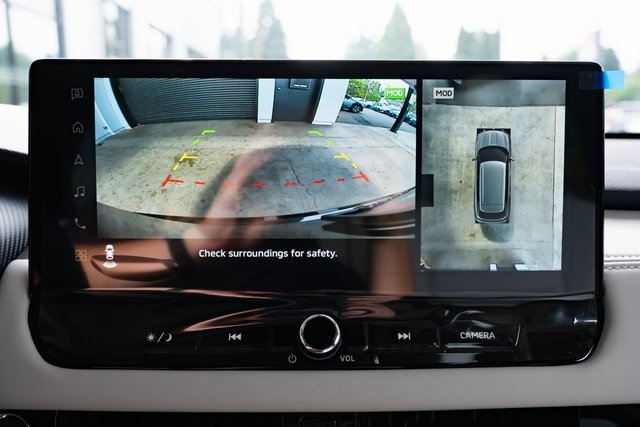 New 2025 Mitsubishi Outlander AWD image 18