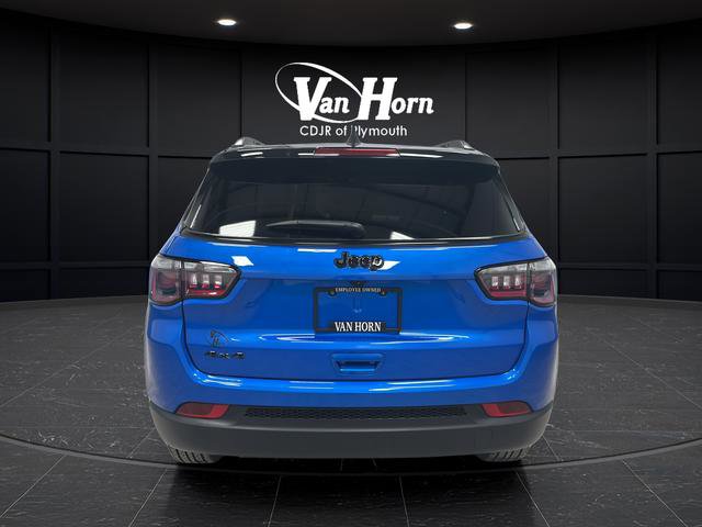 Used 2023 Jeep Compass Altitude w/ Sun and Sound Group image 4