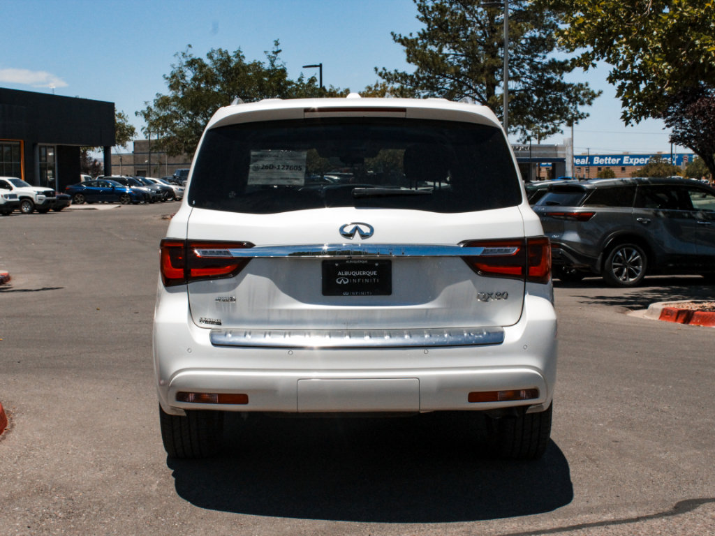 Used 2023 INFINITI QX80 Luxe w/ Cargo Package AWD/4WD image 6