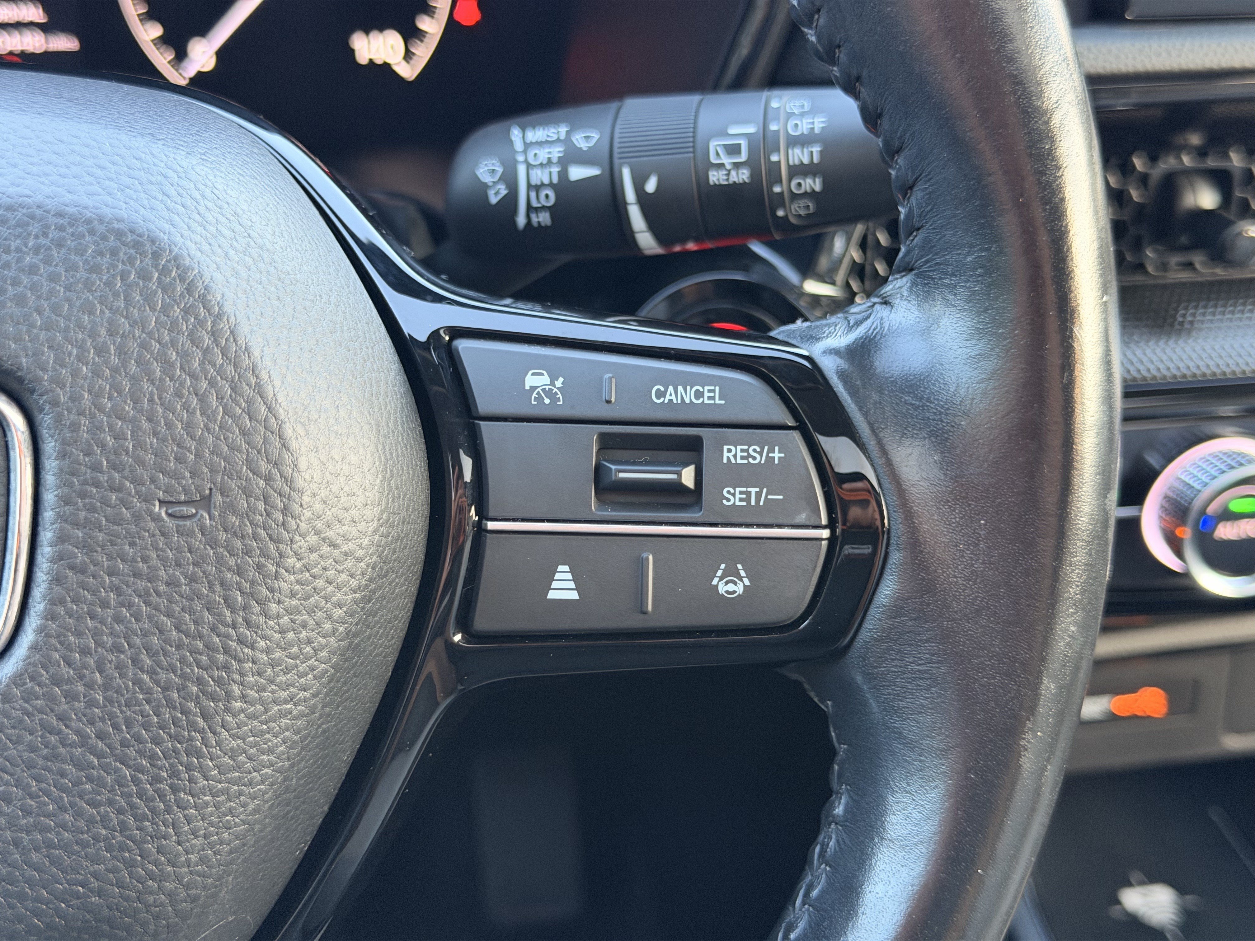 Used 2024 Honda CR-V EX-L image 25