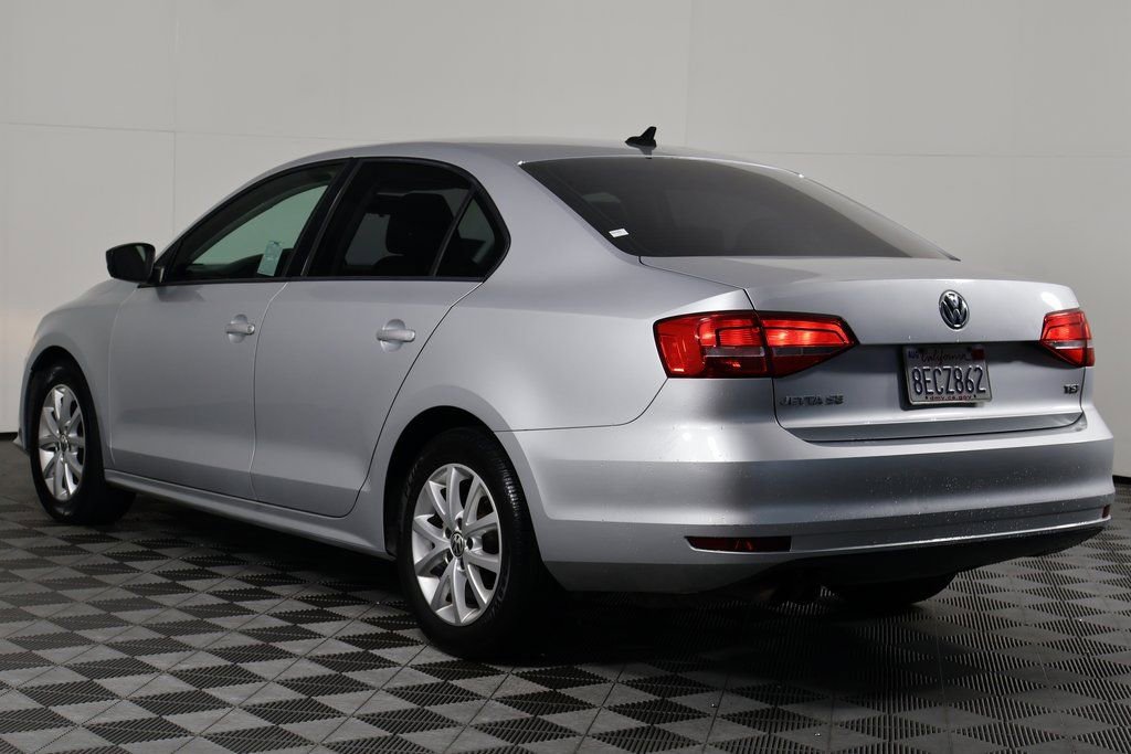 Used 2015 Volkswagen Jetta SE image 6