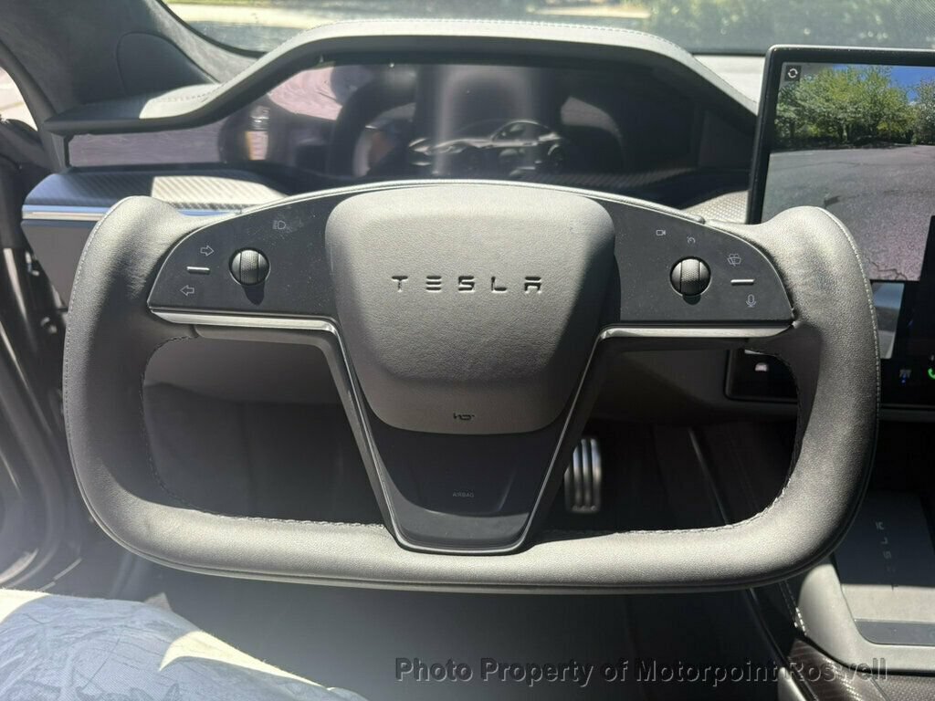 Used 2026 Tesla Model S Plaid AWD/4WD image 18
