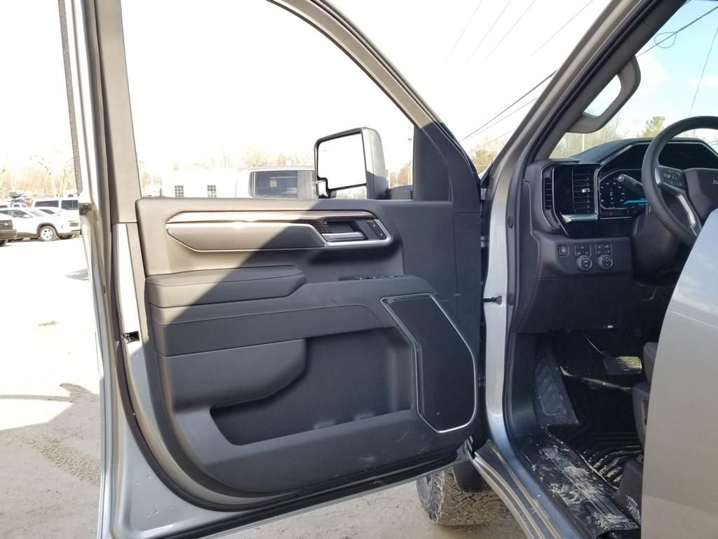New 2026 Chevrolet Silverado 2500 LT w/ Trail Boss Package image 12