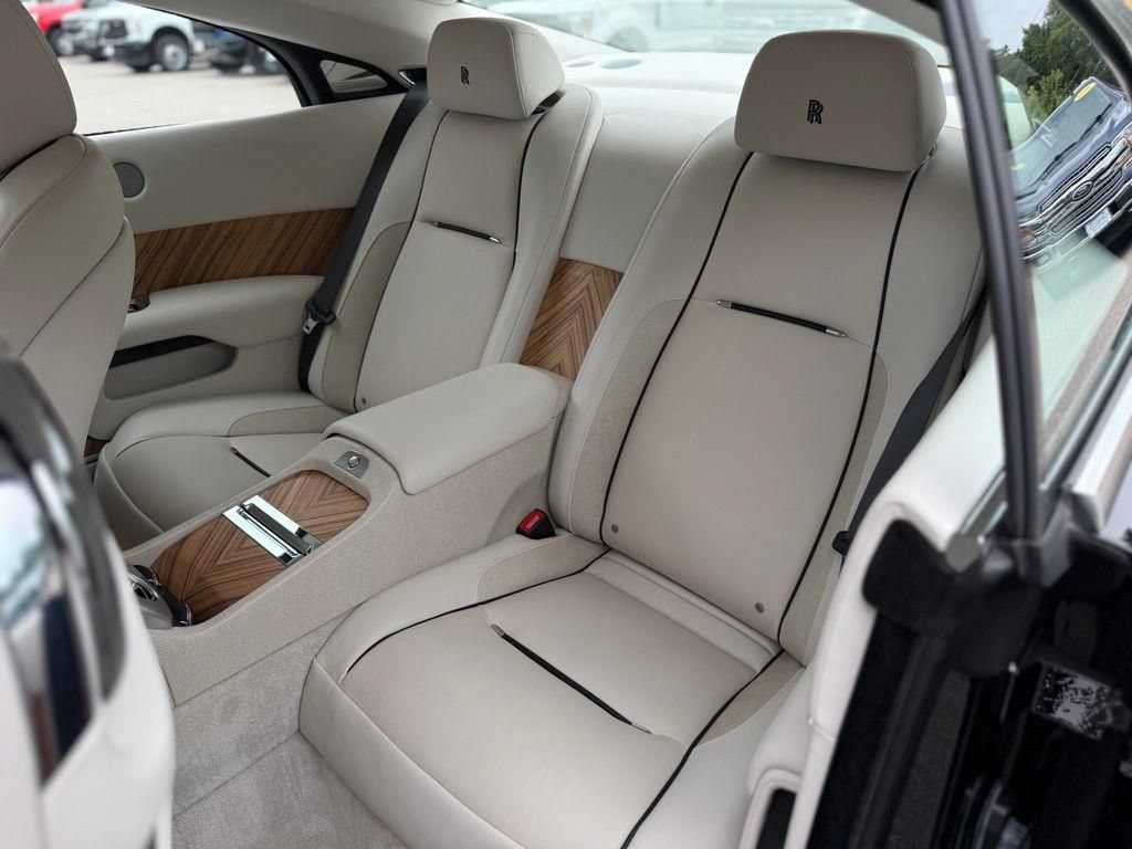 Used 2015 Rolls-Royce Wraith RWD image 45