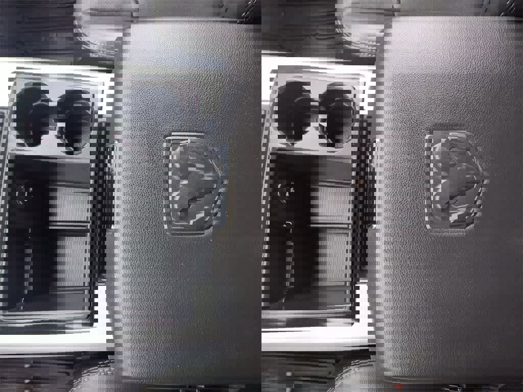 Used 2012 RAM 3500 Laramie image 21