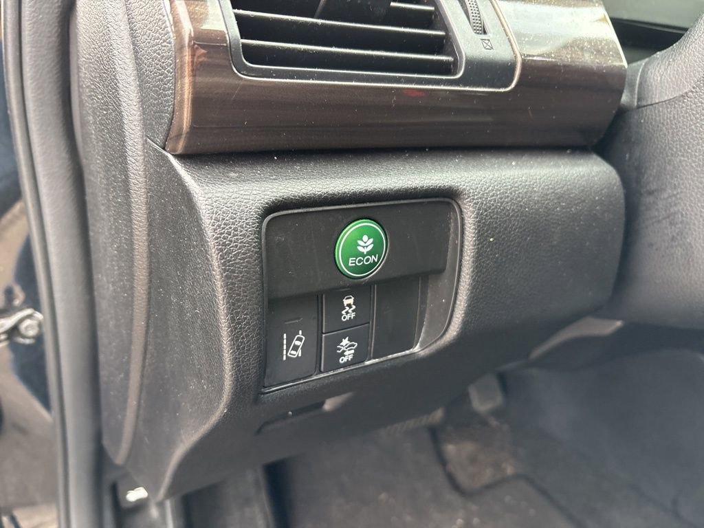 Used 2016 Honda Accord EX-L image 18