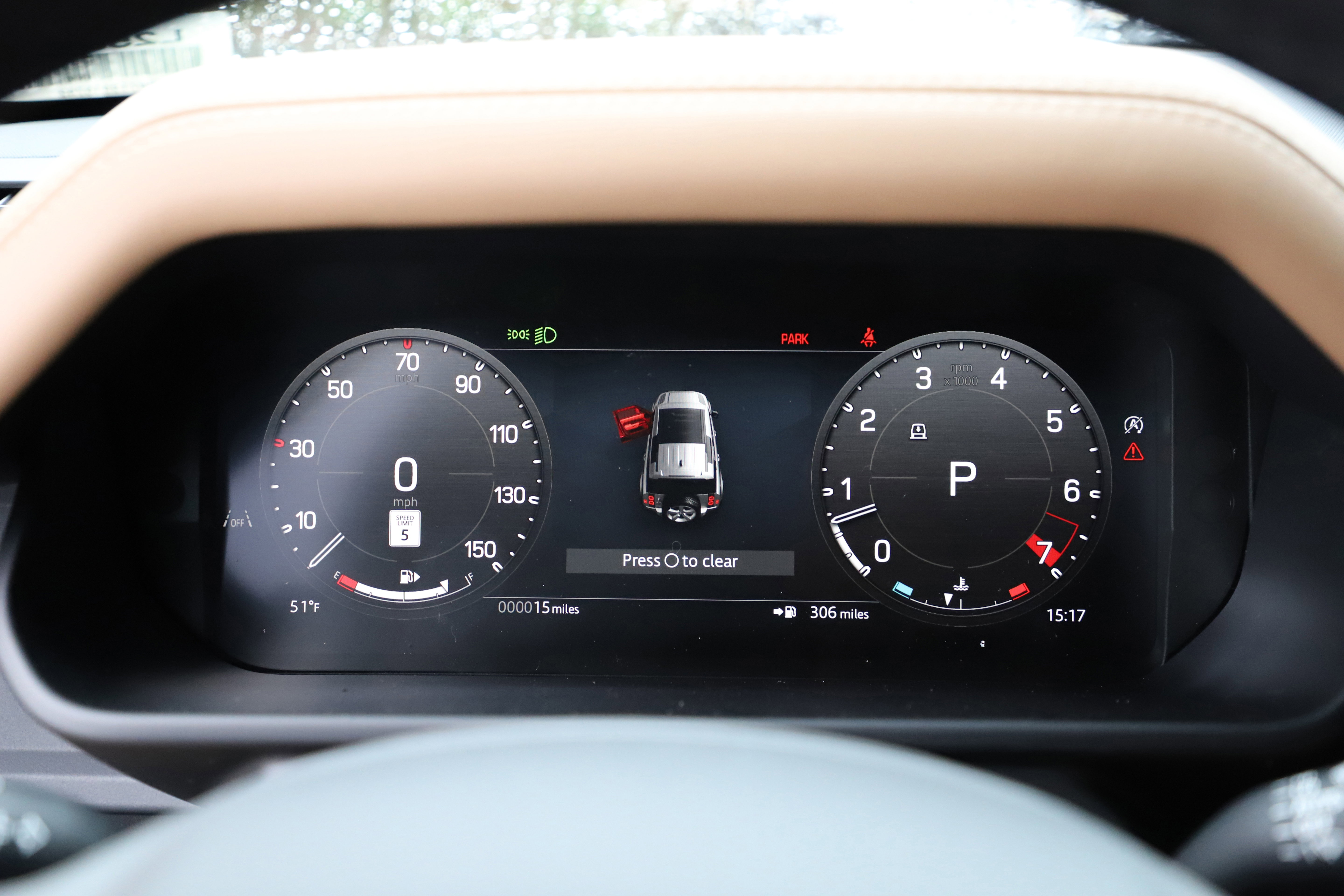 New 2026 Land Rover Defender 110 X-Dynamic SE image 21