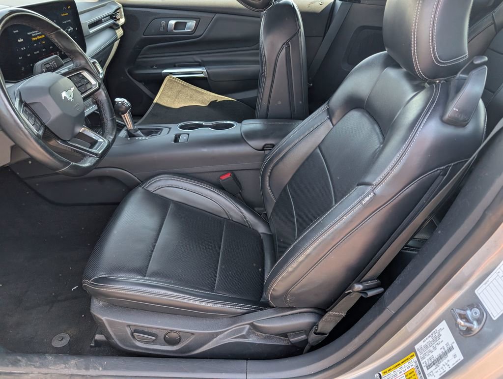 Used 2024 Ford Mustang Premium image 9