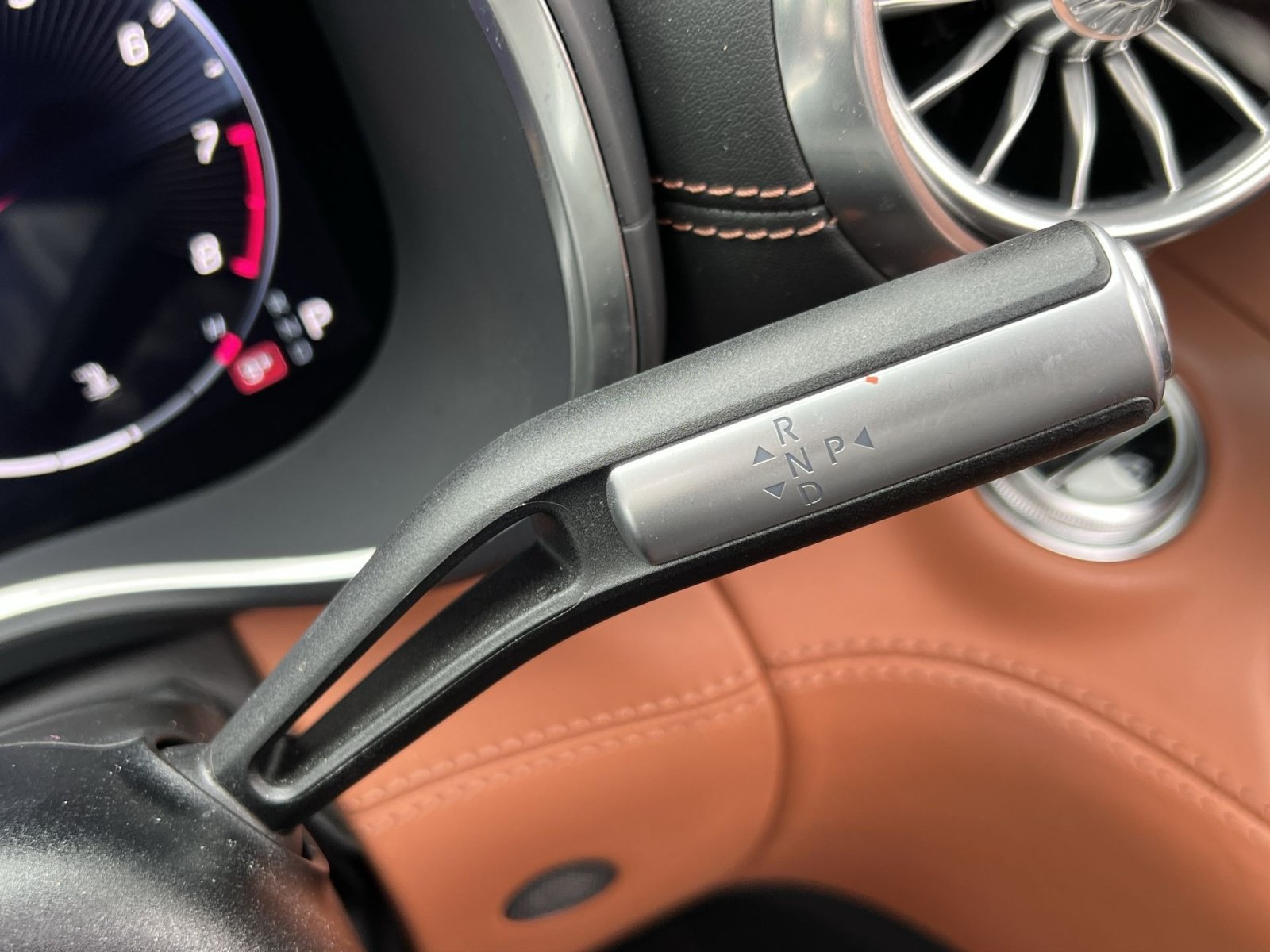 Certified 2022 Mercedes-Benz SL 55 AMG 4MATIC w/ Driver Assistance Package image 27