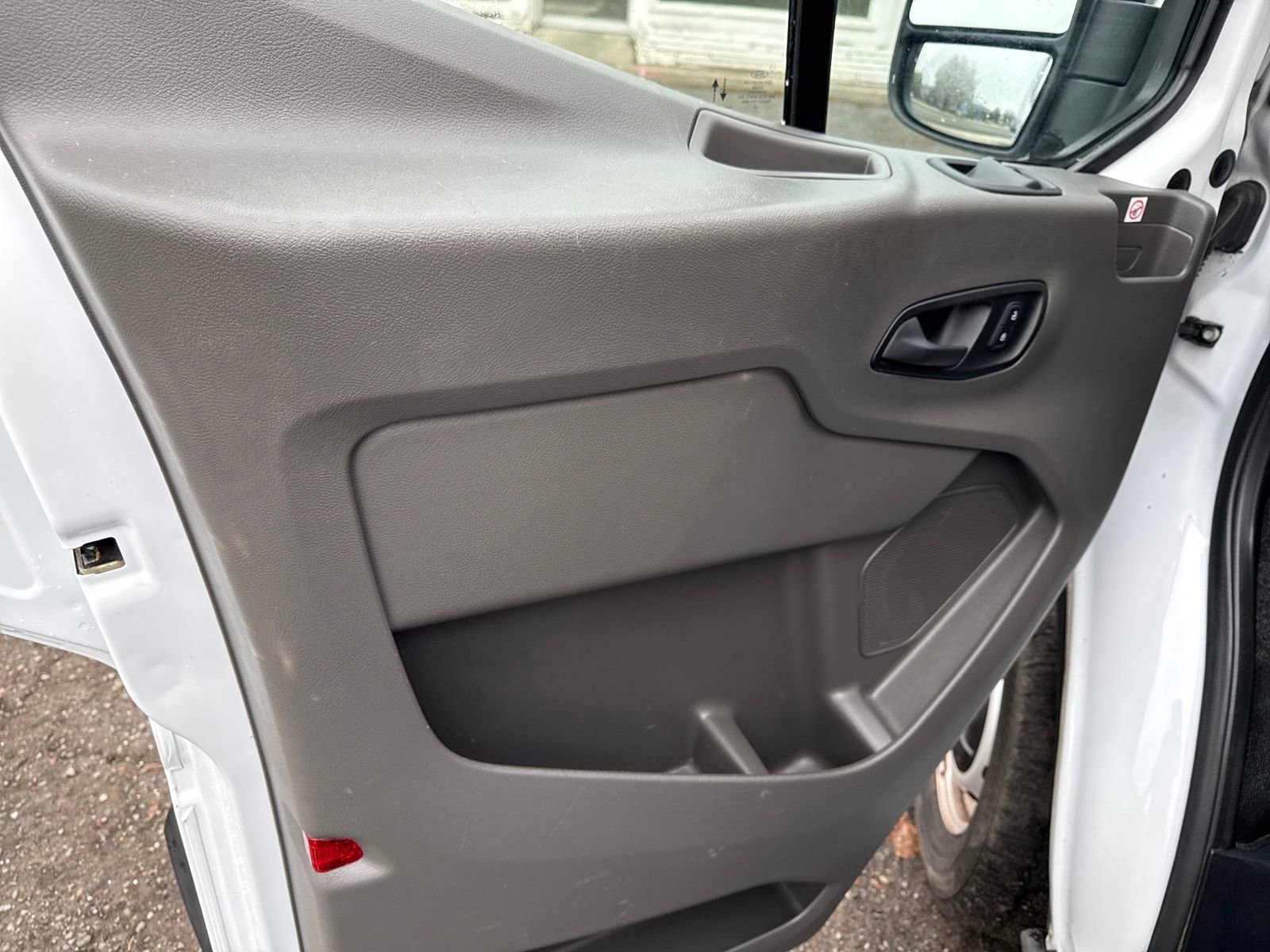 Used 2020 Ford Transit 250 Low Roof image 10