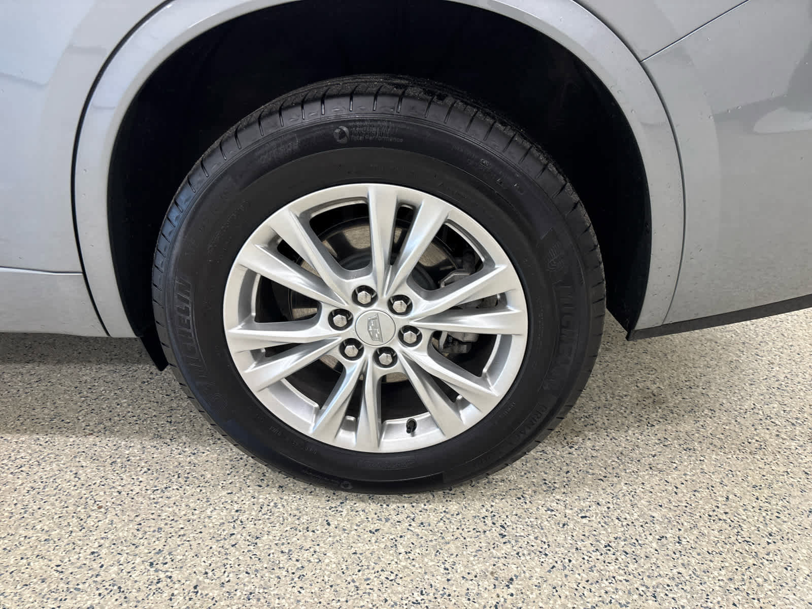 Used 2024 Cadillac XT6 Luxury image 16