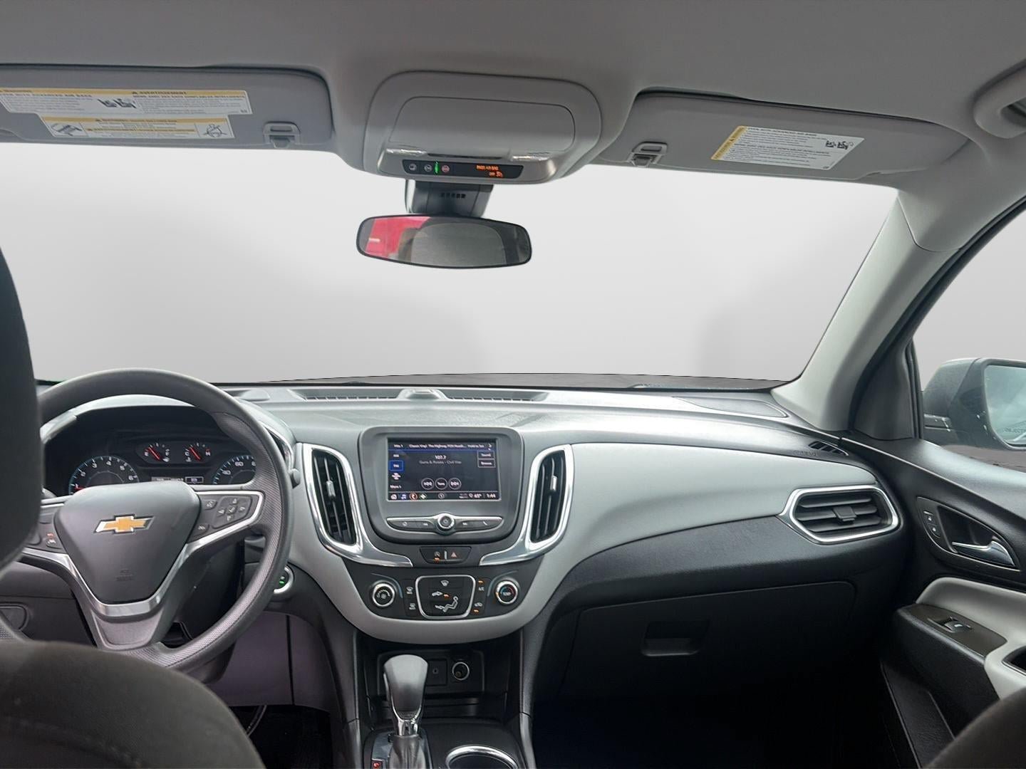 Used 2023 Chevrolet Equinox LS AWD/4WD image 34