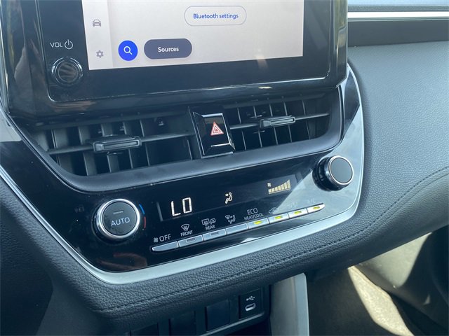 Used 2023 Toyota Corolla Cross S image 27