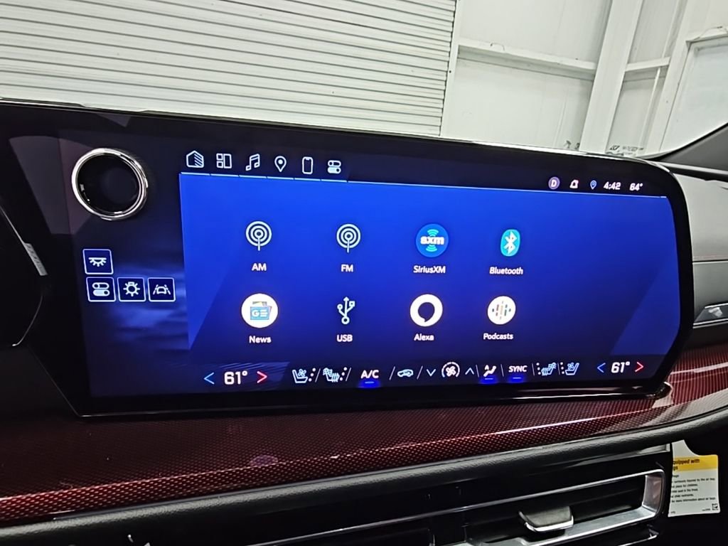 Used 2024 Chevrolet Traverse RS w/ LPO, Floor Liner Package image 16