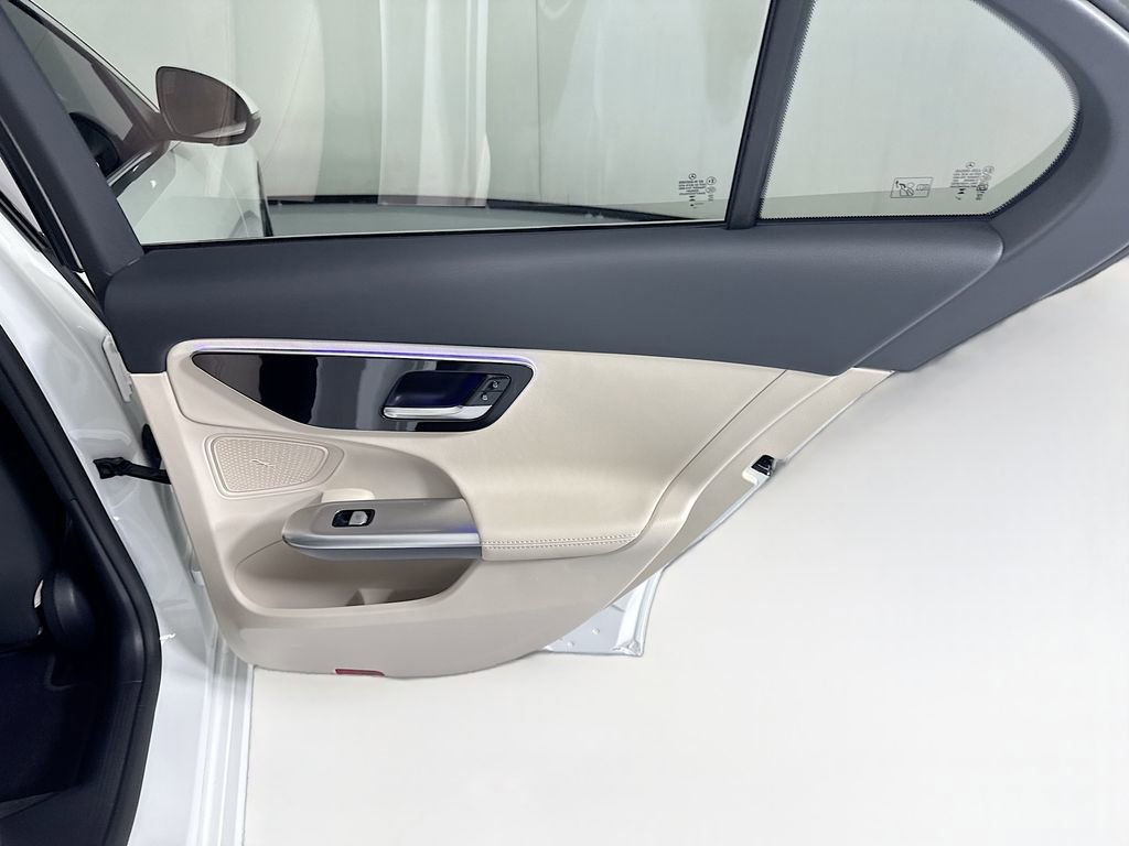 Certified 2025 Mercedes-Benz C 300 Sedan image 27