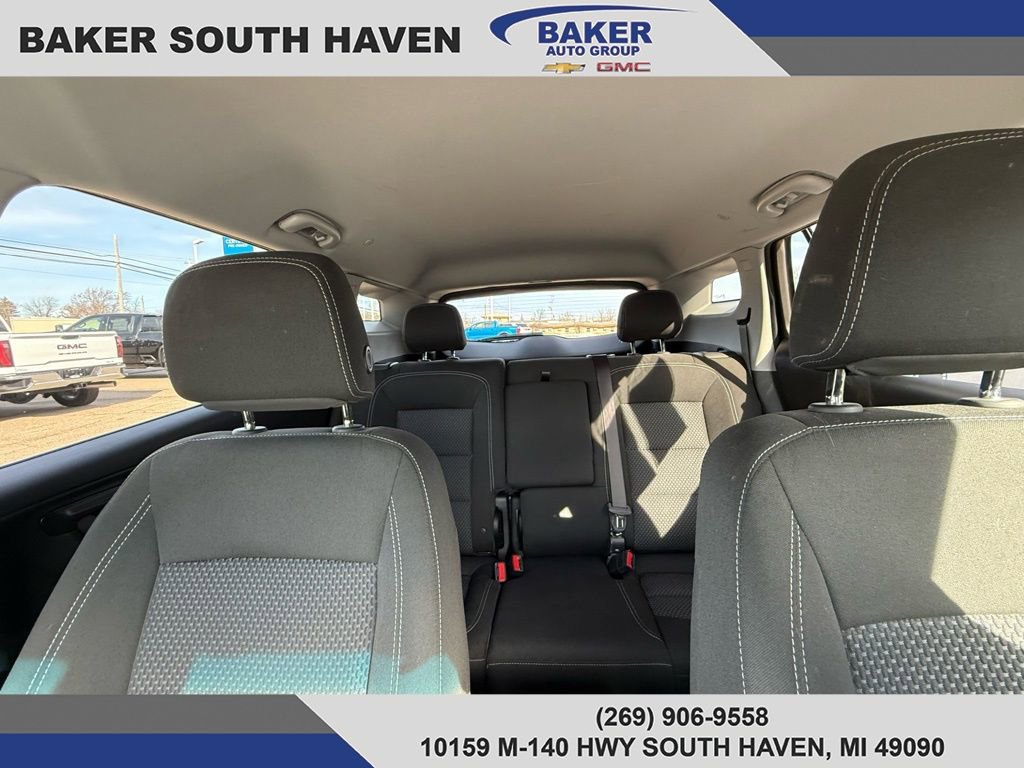 Used 2024 GMC Terrain SLE image 30