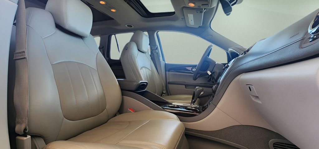 Used 2016 Buick Enclave Leather image 27