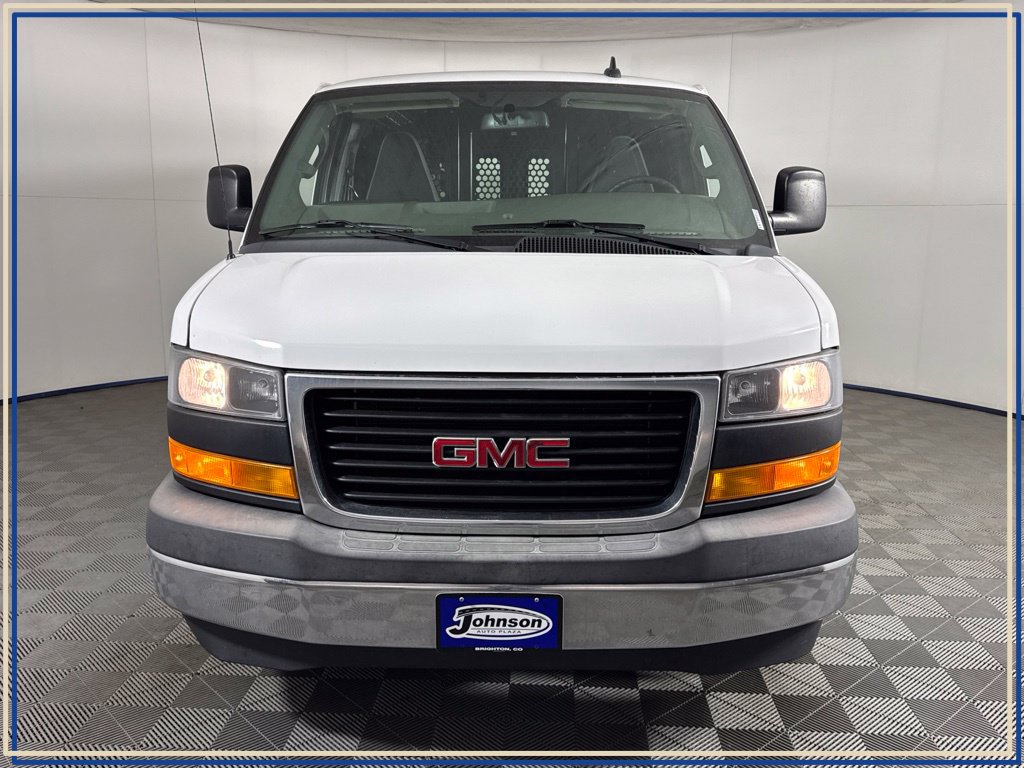 Used 2020 GMC Savana 2500 w/ Driver Convenience Package RWD image 3