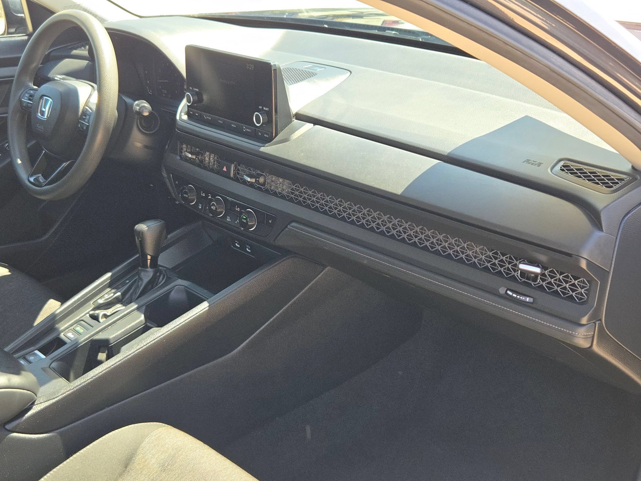 Used 2024 Honda Accord EX image 28