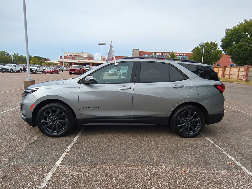 Used 2024 Chevrolet Equinox RS image 5