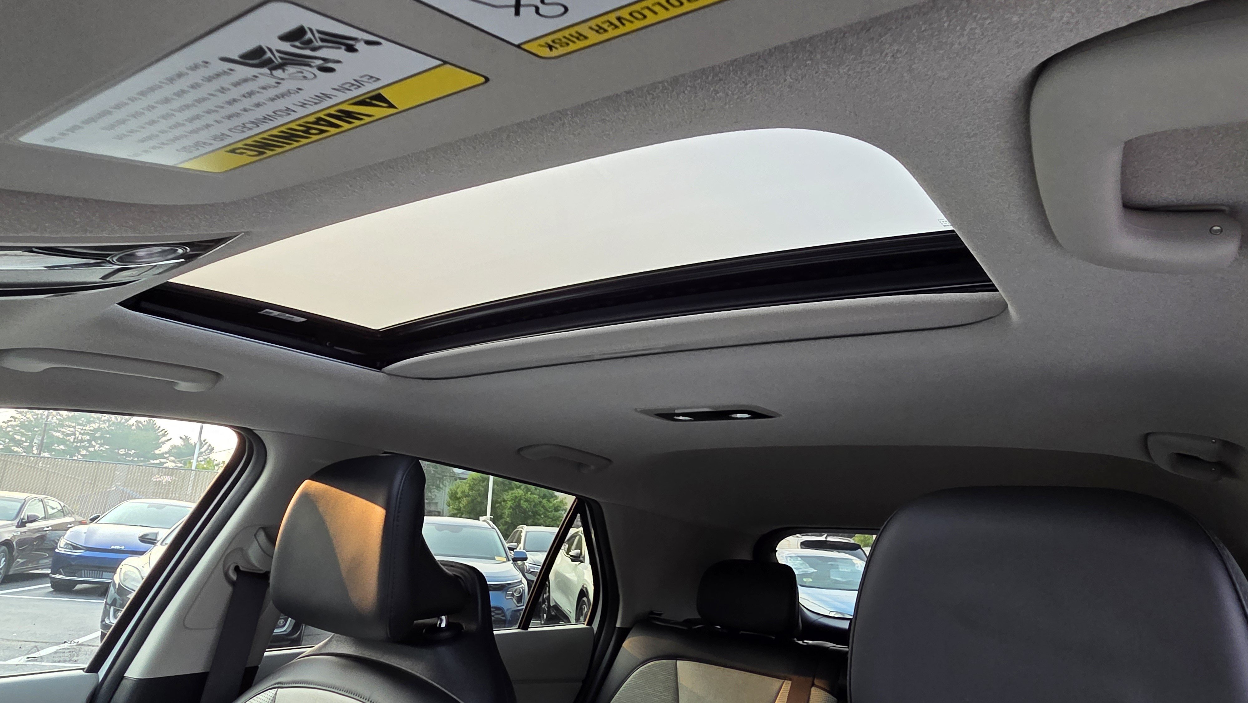 Certified 2024 Kia Niro Wave w/ Wave Preserve Package FWD image 27