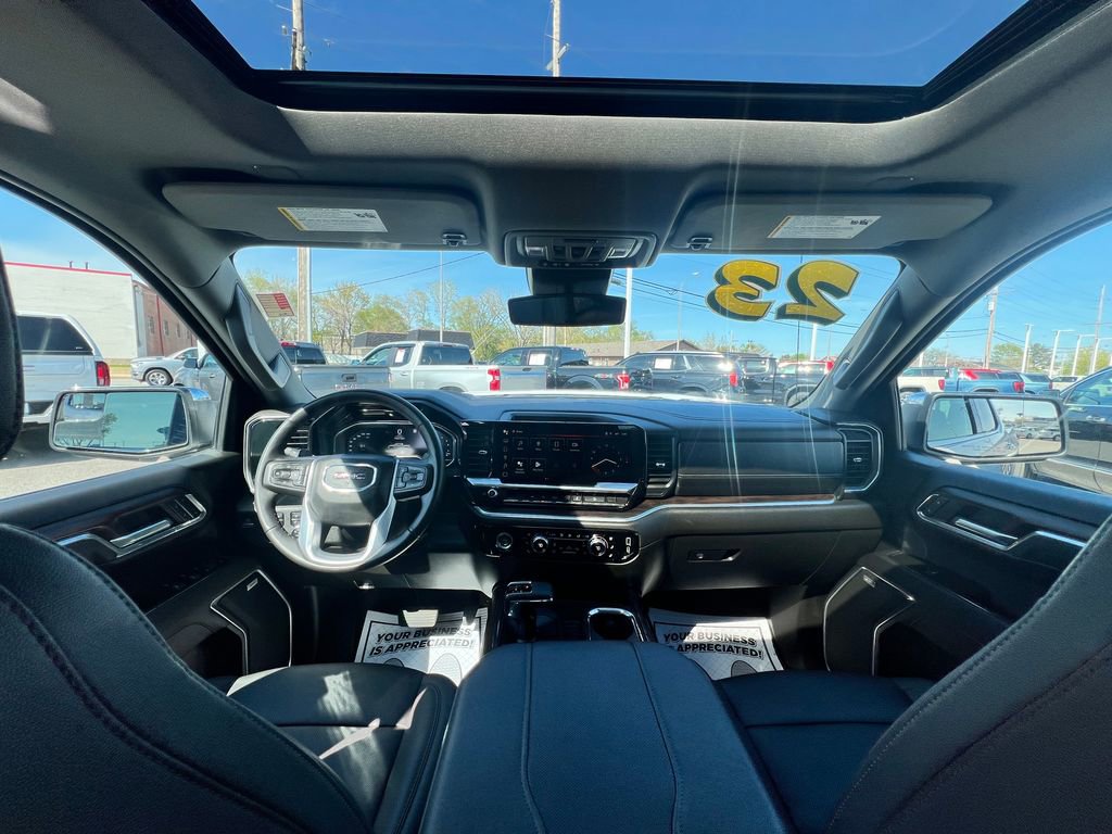 Used 2023 GMC Sierra 1500 SLT w/ SLT Premium Package image 42