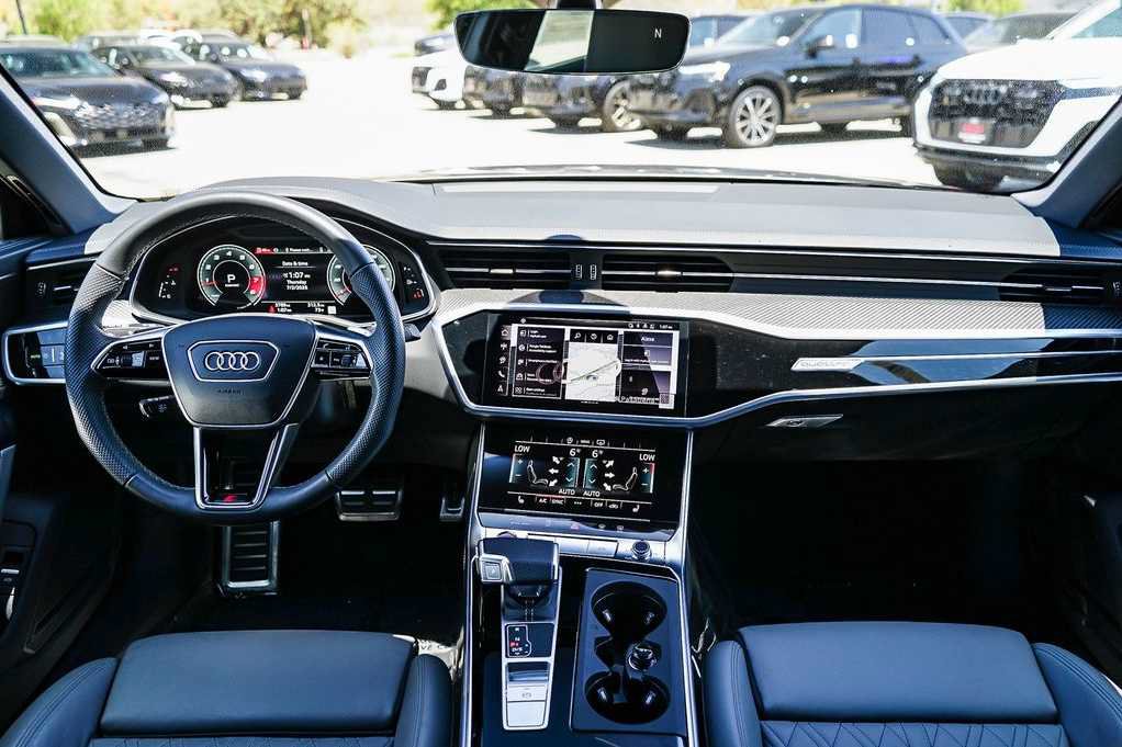 Used 2025 Audi S6 Premium Plus AWD/4WD image 12