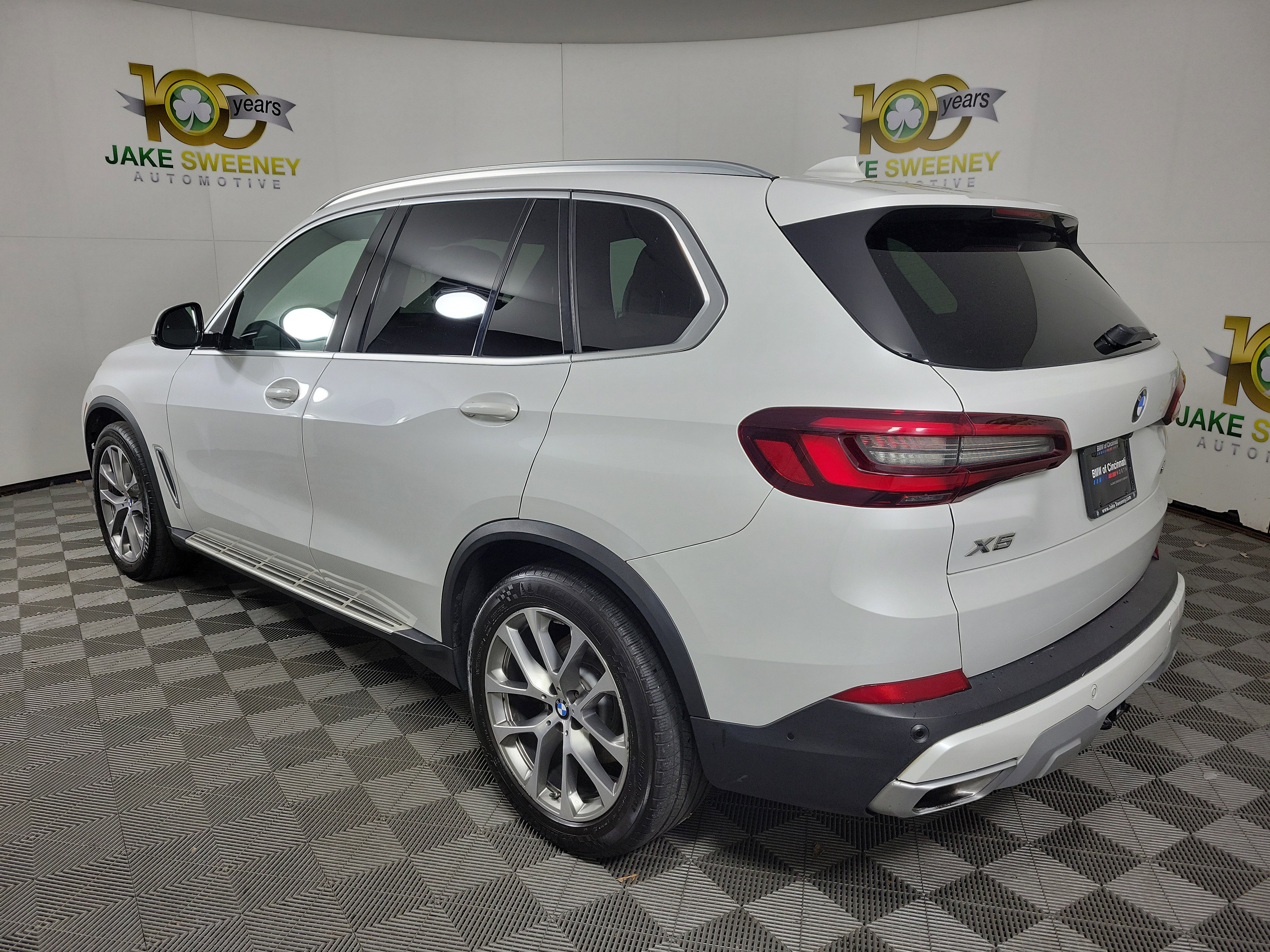 Used 2021 BMW X5 xDrive40i w/ Premium Package image 5