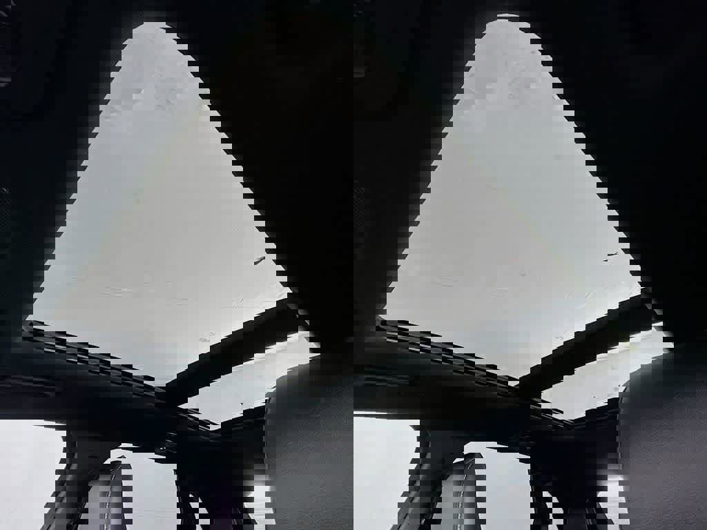 Used 2020 Ford Edge ST w/ Equipment Group 401A image 32