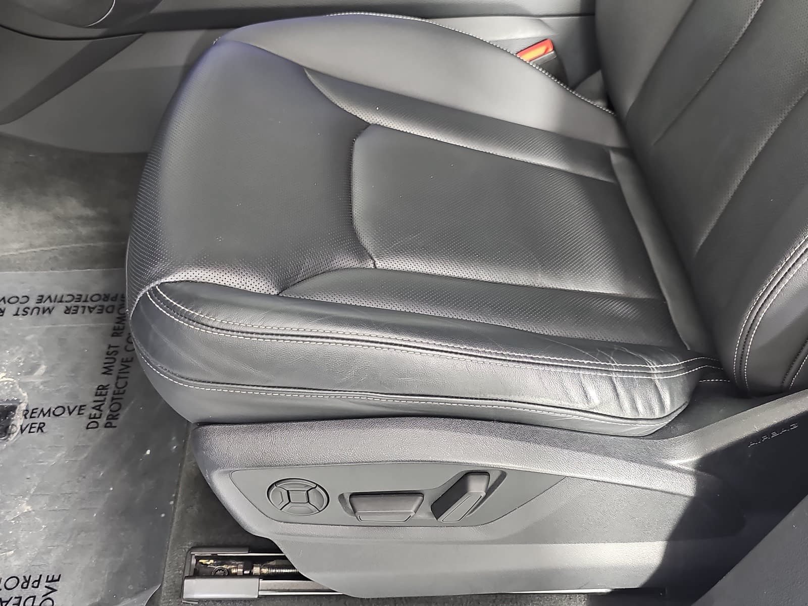 Used 2019 Audi Q8 Premium Plus AWD/4WD image 29