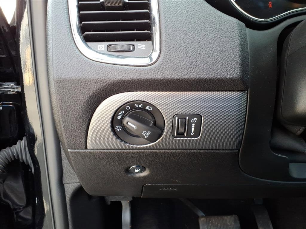 Used 2019 Dodge Durango GT image 14