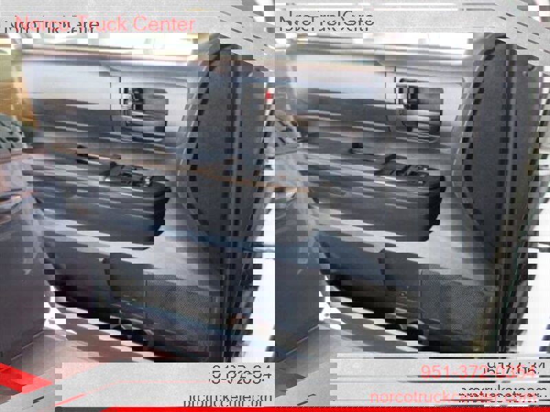 Used 2016 Toyota Tundra SR w/ Tow Package image 10