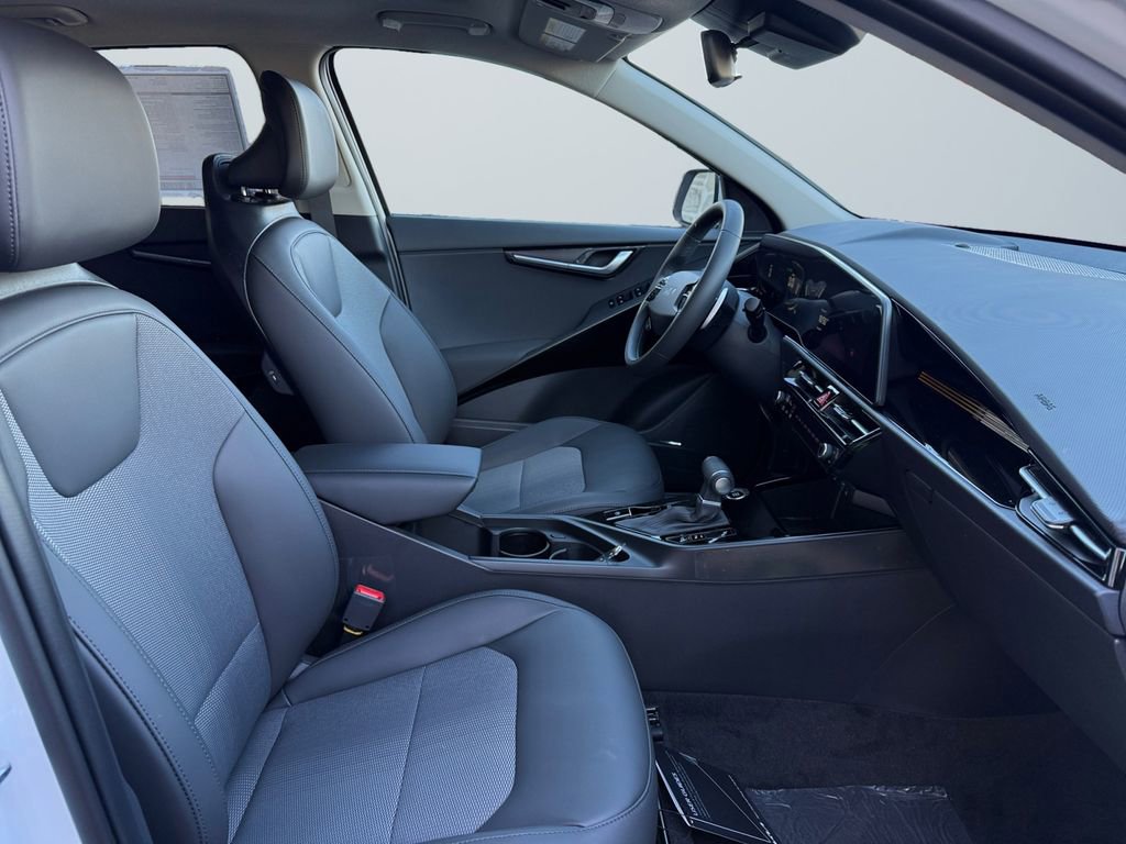 New 2026 Kia Niro EX w/ EX Premium Package FWD image 15