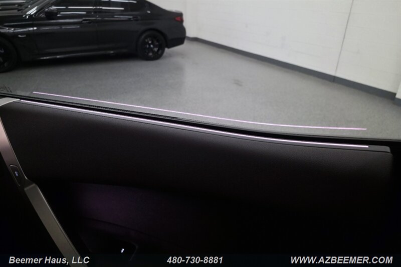 Used 2024 BMW iX xDrive50 w/ Sport Package AWD/4WD image 26