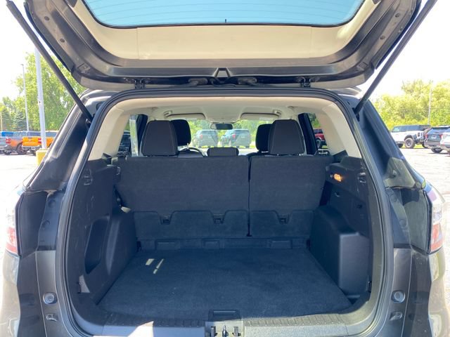 Used 2018 Ford Escape SE FWD image 17