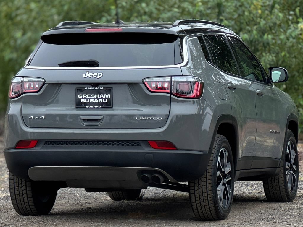 Used 2022 Jeep Compass Limited AWD/4WD image 7