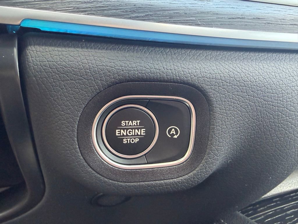 Used 2022 Mercedes-Benz GLE 350 4MATIC w/ Premium Package image 28