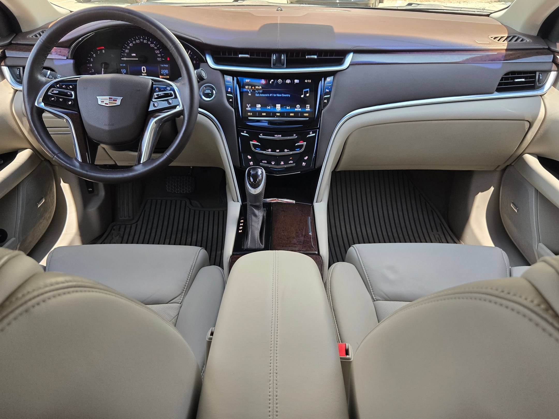 Used 2016 Cadillac XTS Luxury w/ Driver Awareness Package FWD image 16