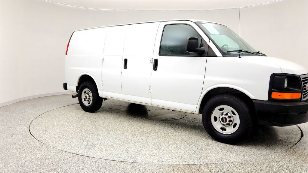 Used 2015 GMC Savana 2500 RWD image 3