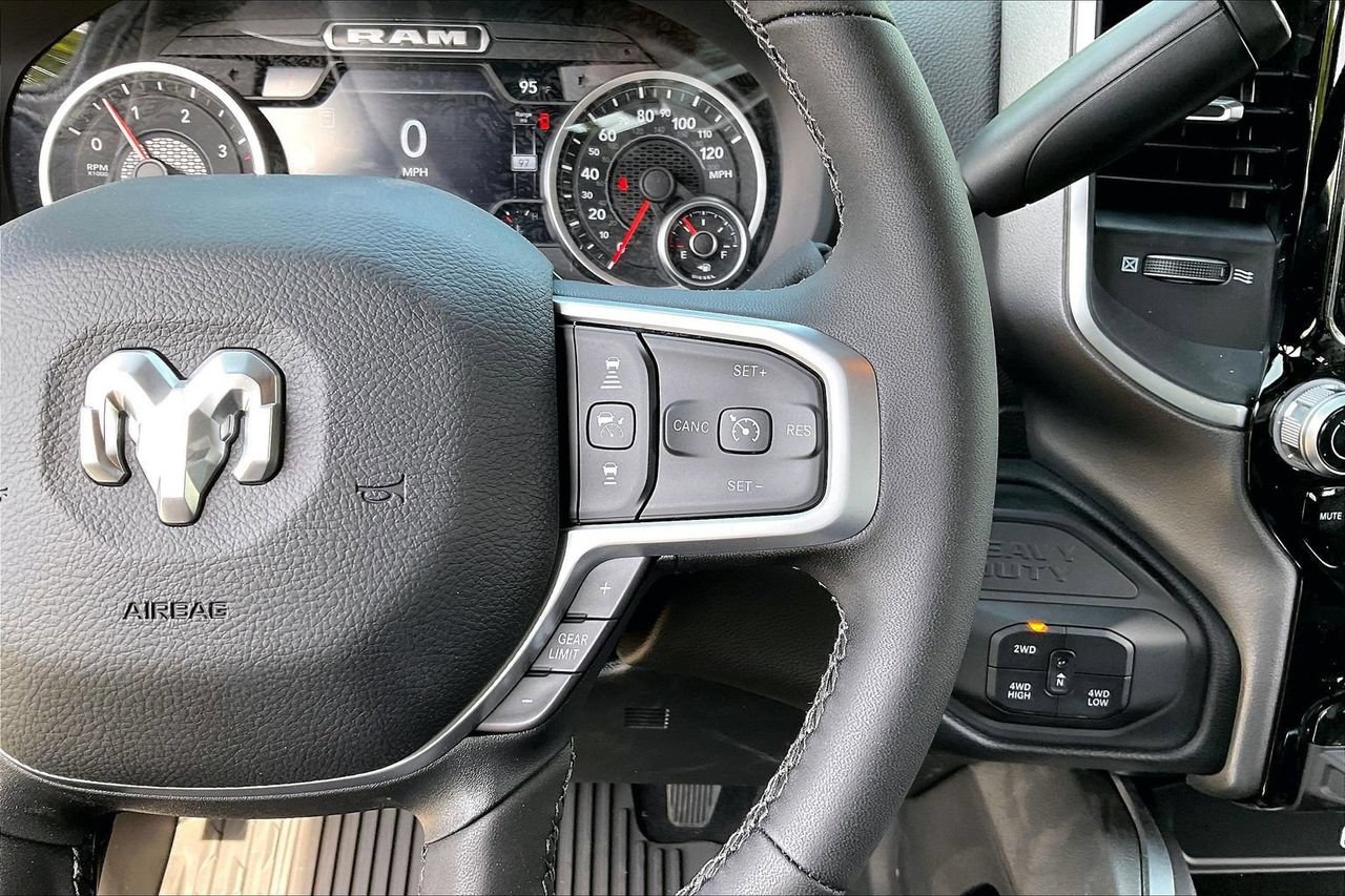 New 2026 RAM 2500 Big Horn AWD/4WD image 29